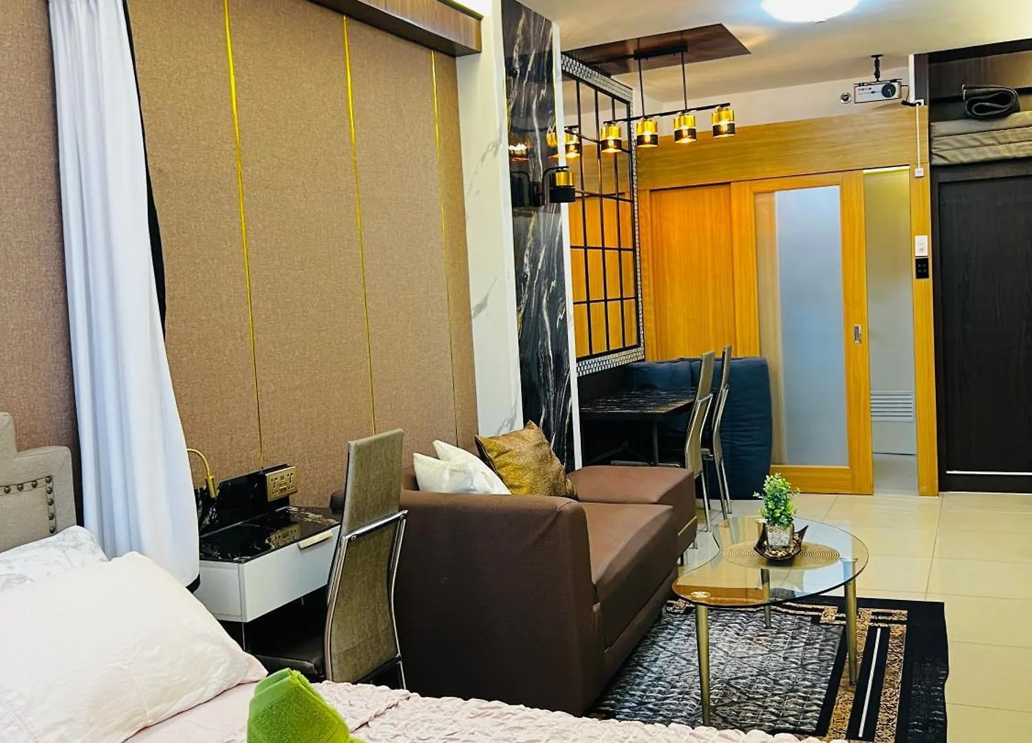 Apartment Shell Residences Condotel Near Naia And Mall Of Asia Manila Philippines